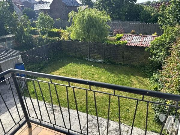 MAISON - 4 CHAMBRES - GARAGE - JARDIN - PROCHE CENTRE-VILLE