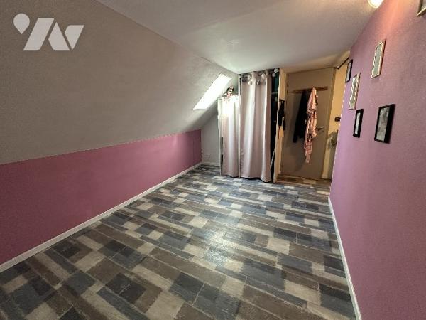 MAISON - 4 CHAMBRES - GARAGE - JARDIN - PROCHE CENTRE-VILLE