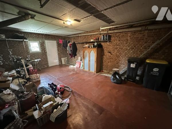 MAISON - 4 CHAMBRES - GARAGE - JARDIN - PROCHE CENTRE-VILLE