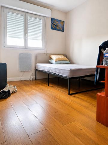 Appartement T3 de 69,48m2 au rez-de-chaussee Jardin Jean de Ockeghem, Tours , proche gare TGV, commerces, écoles