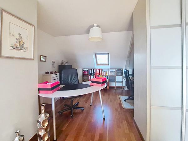 Maison de prestige à vendre à Saint Avertin ....trop tard SOUS OFFRE ACCEPTEE