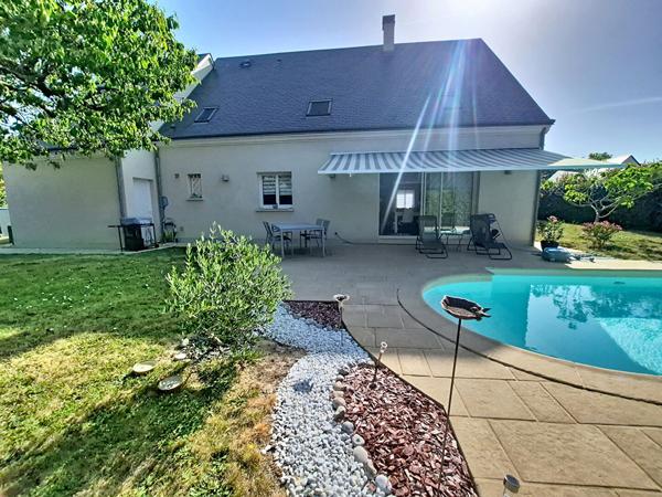 Maison de prestige à vendre à Saint Avertin ....trop tard SOUS OFFRE ACCEPTEE