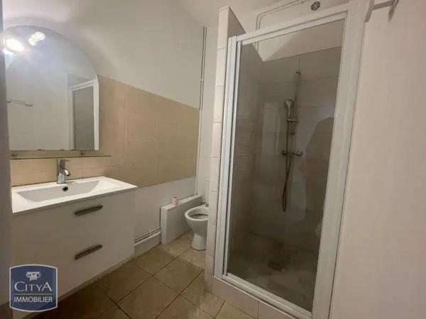 Appartement à louer 2 pièces 55.87m² Roanne (42300)