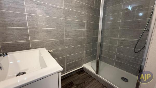 Appartement à vendre Angers - 2 pièces, 50m² avec 1 chambre(s) à 195 000€ - AJP Immobilier Angers