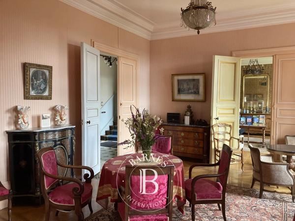 Veuves, Château 16 Chambres -  558 m² à vendre