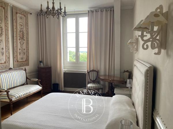 Veuves, Château 16 Chambres -  558 m² à vendre