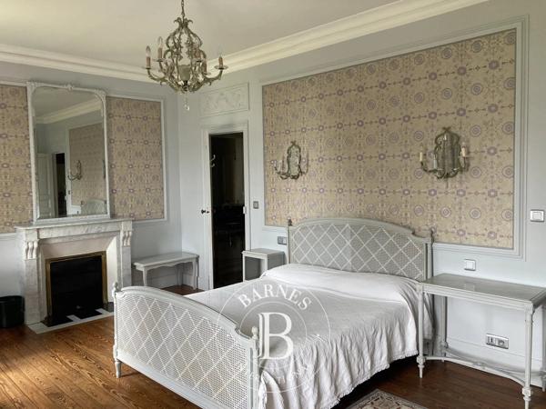 Veuves, Château 16 Chambres -  558 m² à vendre