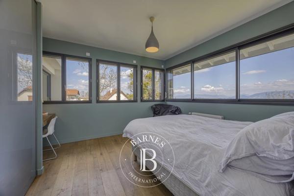 Thoiry, Villa 4 Chambres -  281 m² à vendre