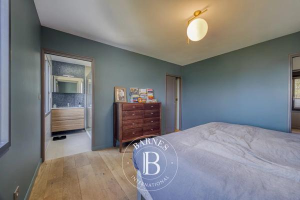 Thoiry, Villa 4 Chambres -  281 m² à vendre