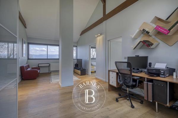 Thoiry, Villa 4 Chambres -  281 m² à vendre