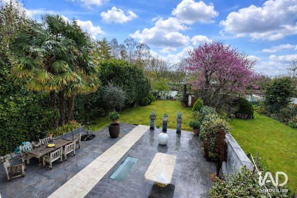 Maison à vendre 8 pièces 220 m² Nogent-sur-Marne