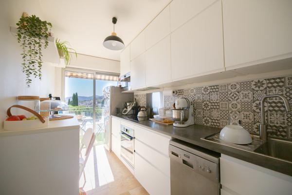 Appartement en duplex à Mandelieu-la-napoule 4 pièce(s)