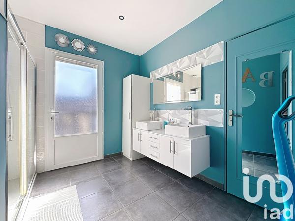 Maison à vendre 5 pièces 200 m² Parthenay