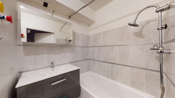 Appartement Villeneuve La Garenne 3 pièces 63.6 m2