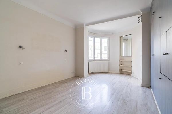 Paris 16ème, Appartement 3 Chambres -  142 m² à vendre