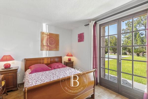 Porto-Vecchio, Villa  260 m² à vendre