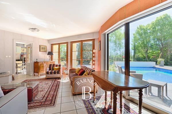 Metz, Villa 4 Chambres -  380 m² à vendre