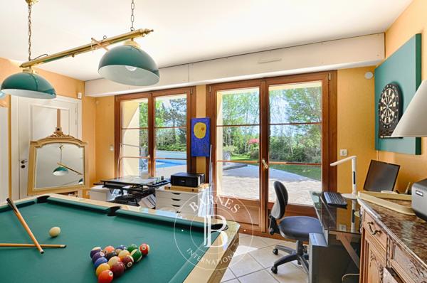 Metz, Villa 4 Chambres -  380 m² à vendre