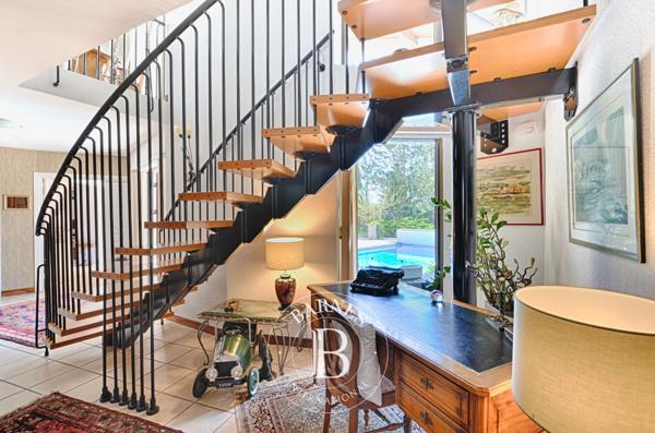 Metz, Villa 4 Chambres -  380 m² à vendre