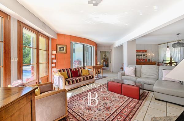 Metz, Villa 4 Chambres -  380 m² à vendre