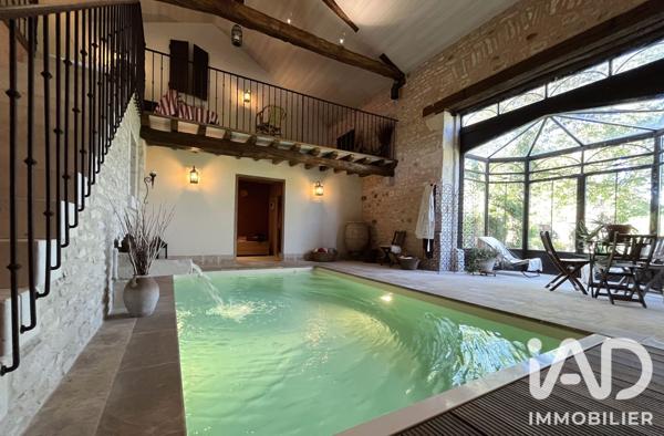 Maison à vendre 10 pièces 306 m² Cissé