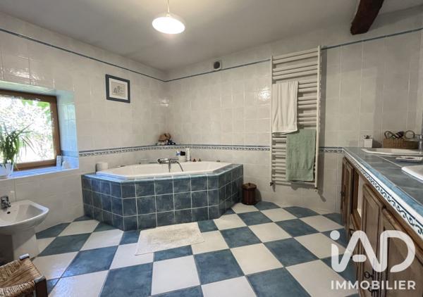 Maison à vendre 10 pièces 306 m² Cissé
