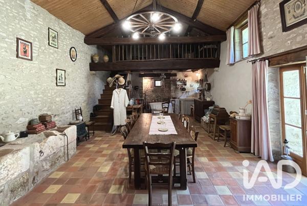 Maison à vendre 10 pièces 306 m² Cissé