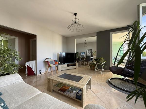 Appartement 90m² - Place du Lycée à Angers - Rare Opportunité