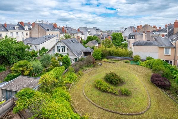 Appartement 90m² - Place du Lycée à Angers - Rare Opportunité