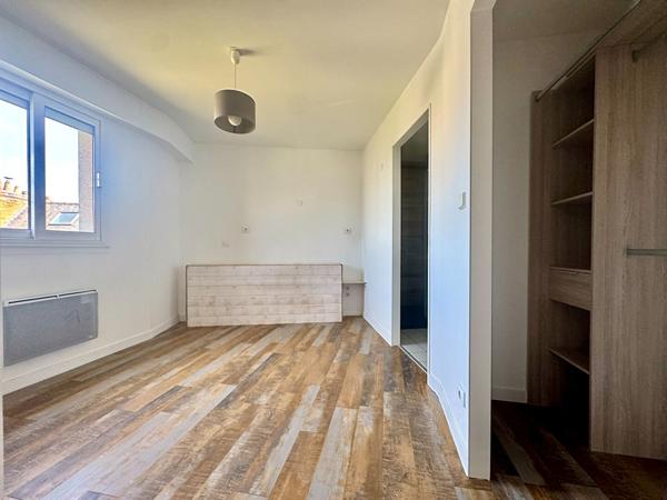 Appartement 90m² - Place du Lycée à Angers - Rare Opportunité