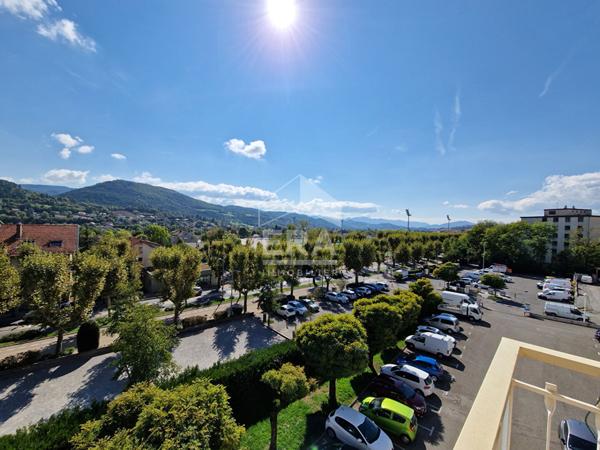 A GAP à vendre T4 de 108 m² avec garage