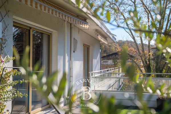 Caluire-et-Cuire, Appartement 4 Chambres -  274 m² à vendre
