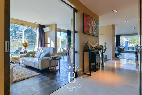 Caluire-et-Cuire, Appartement 4 Chambres -  274 m² à vendre
