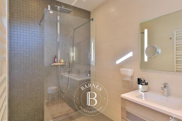 Caluire-et-Cuire, Appartement 4 Chambres -  274 m² à vendre