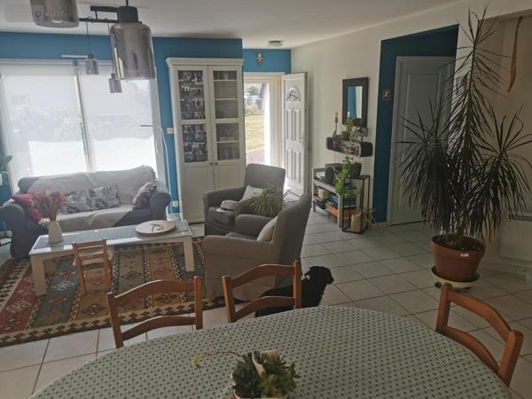 Maison à vendre à Lanvollon dans les Côtes-d'Armor (22290), ref : 22017-1322