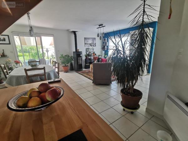 Maison à vendre à Lanvollon dans les Côtes-d'Armor (22290), ref : 22017-1322