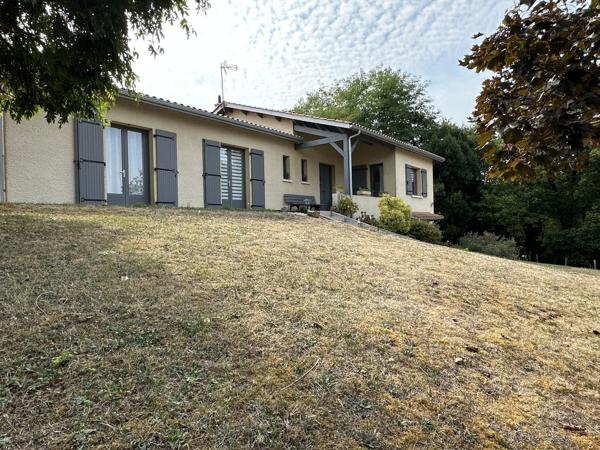 Maison
                                                                                                                                                                                                                                                                                                                        6 pièce(s)                                                                                                                                                                                                          4 chambre(s)                                                                                                                                                                                                          151  m²