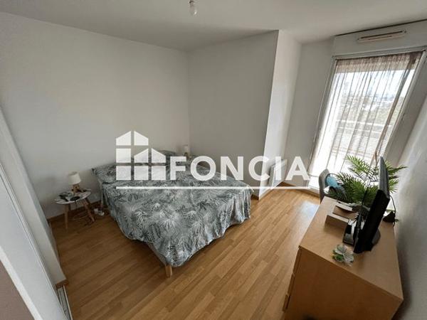 Location Appartement 4 pièces 84.3 m² - 377 AVENUE VICTOR HUGO Valence 26000