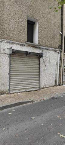 Local Commercial à MILHAUD, 30540 - 4 pièces 77m²