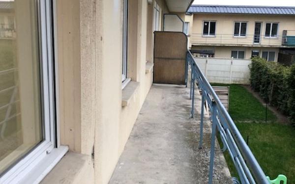Appartement à vendre    3 pièces • 49 m2 Fouilloy