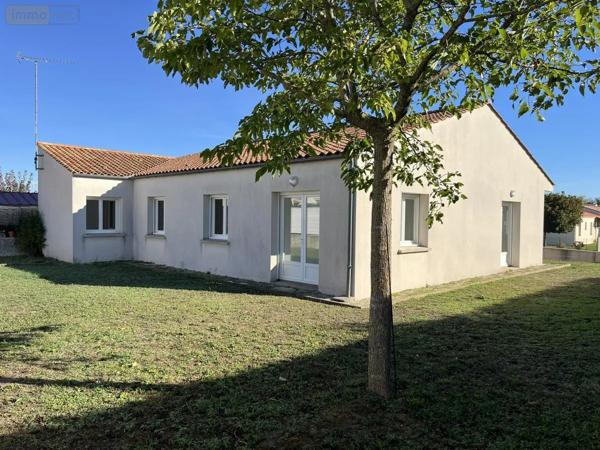 Achat - Maison Luçon 85400 5 pièces 122 m 2 579 m 2