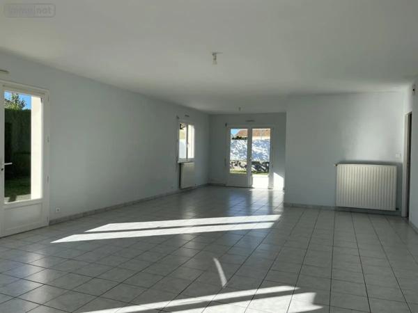 Achat - Maison Luçon 85400 5 pièces 122 m 2 579 m 2