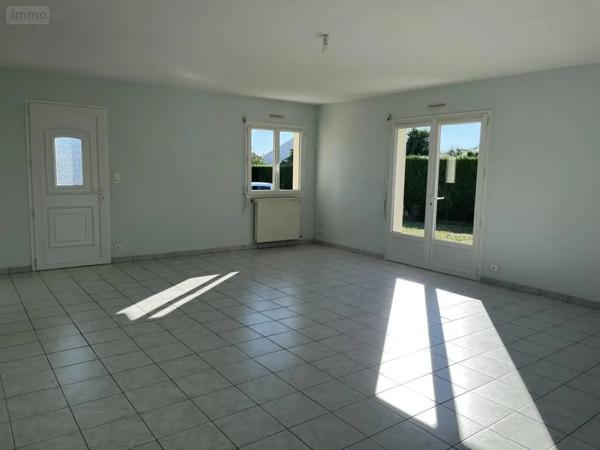 Achat - Maison Luçon 85400 5 pièces 122 m 2 579 m 2