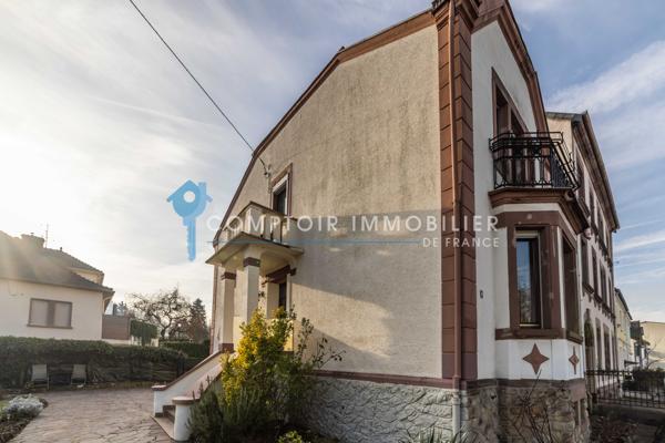 Maison
                                                                                                                                                                                                                                                                                                                        5 pièce(s)                                                                                                                                                                                                          3 chambre(s)                                                                                                                                                                                                          161  m²