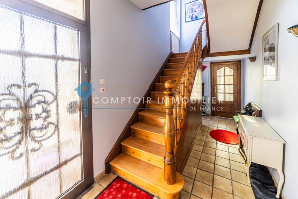 Maison
                                                                                                                                                                                                                                                                                                                        5 pièce(s)                                                                                                                                                                                                          3 chambre(s)                                                                                                                                                                                                          161  m²