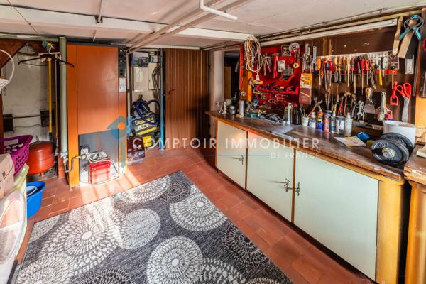 Maison
                                                                                                                                                                                                                                                                                                                        5 pièce(s)                                                                                                                                                                                                          3 chambre(s)                                                                                                                                                                                                          161  m²