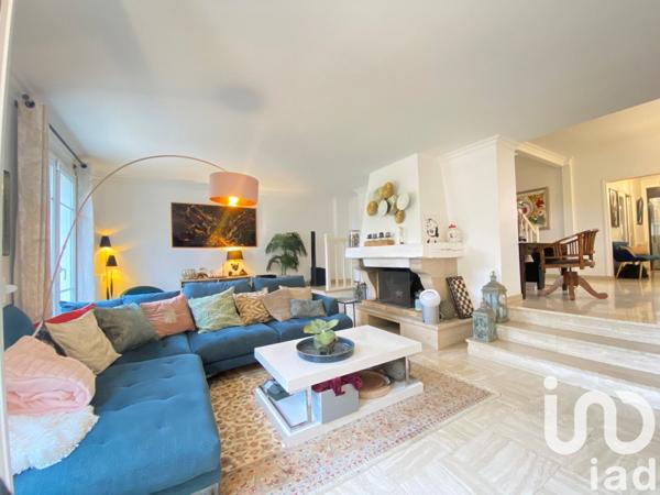 Maison à vendre 6 pièces 143 m² Brie-Comte-Robert