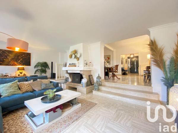 Maison à vendre 6 pièces 143 m² Brie-Comte-Robert