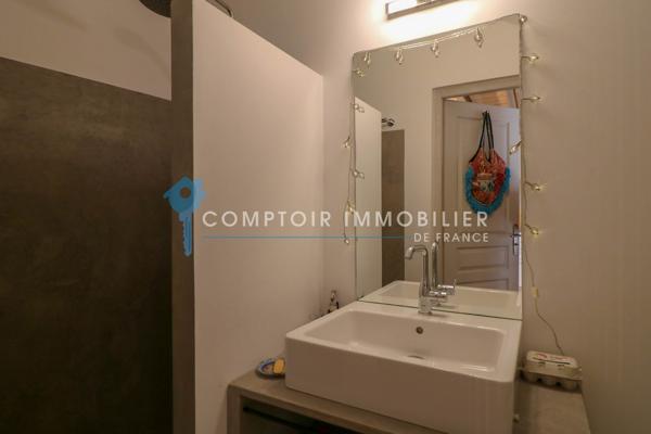Maison
                                                                                                                                                                                                                                                                                                                        3 pièce(s)                                                                                                                                                                                                          1 chambre(s)                                                                                                                                                                                                          107  m²