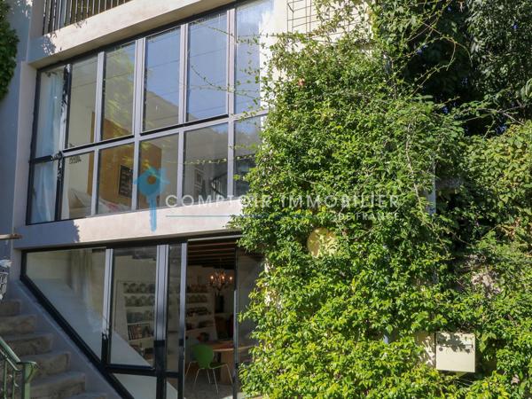 Maison
                                                                                                                                                                                                                                                                                                                        3 pièce(s)                                                                                                                                                                                                          1 chambre(s)                                                                                                                                                                                                          107  m²